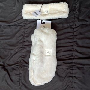 Alo mittens and head band